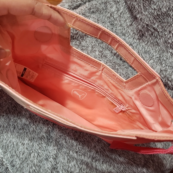 PUMA clutch - Picture 2 of 2